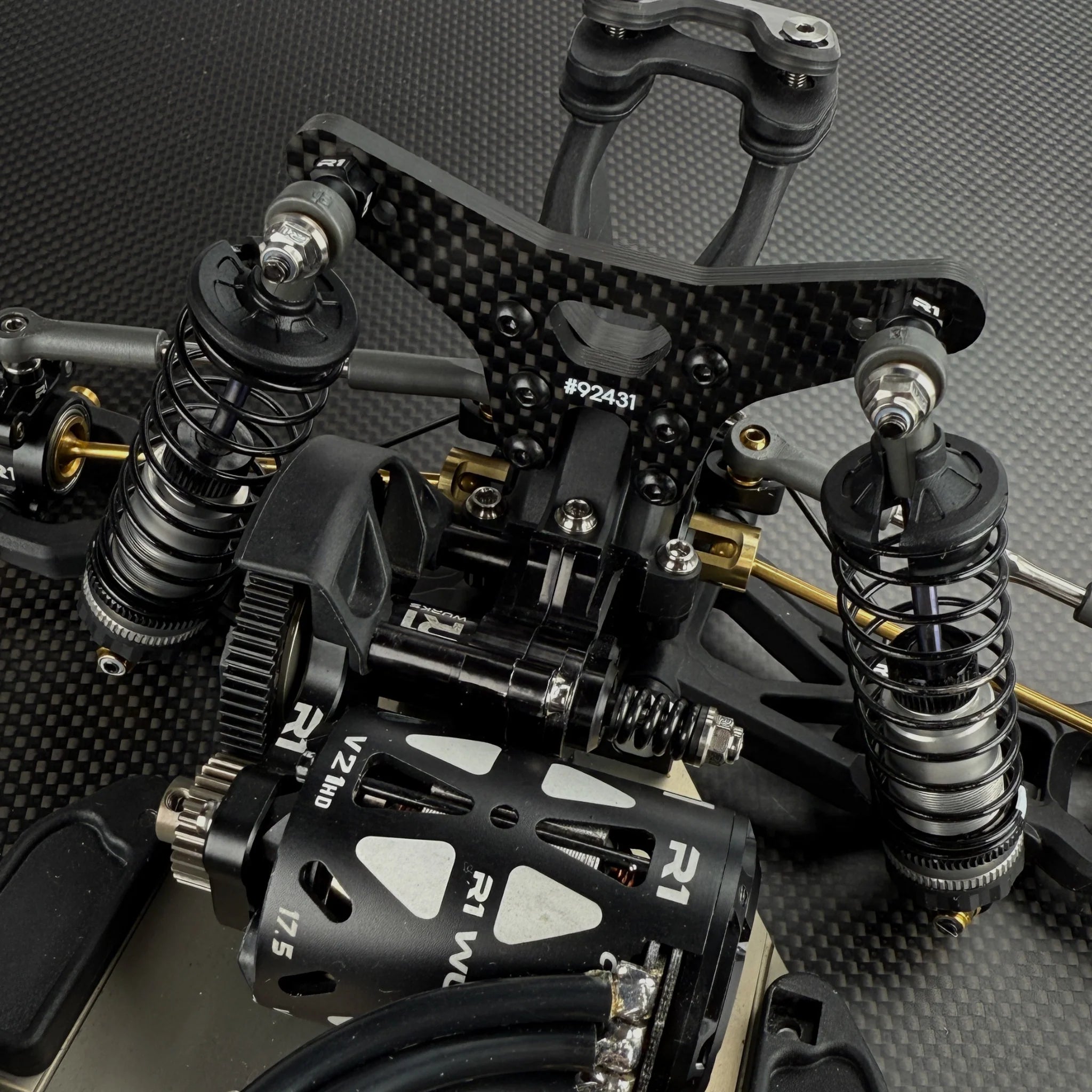 R1 Wurks 900153 B7 Rear Inverted Shock Hardware Set