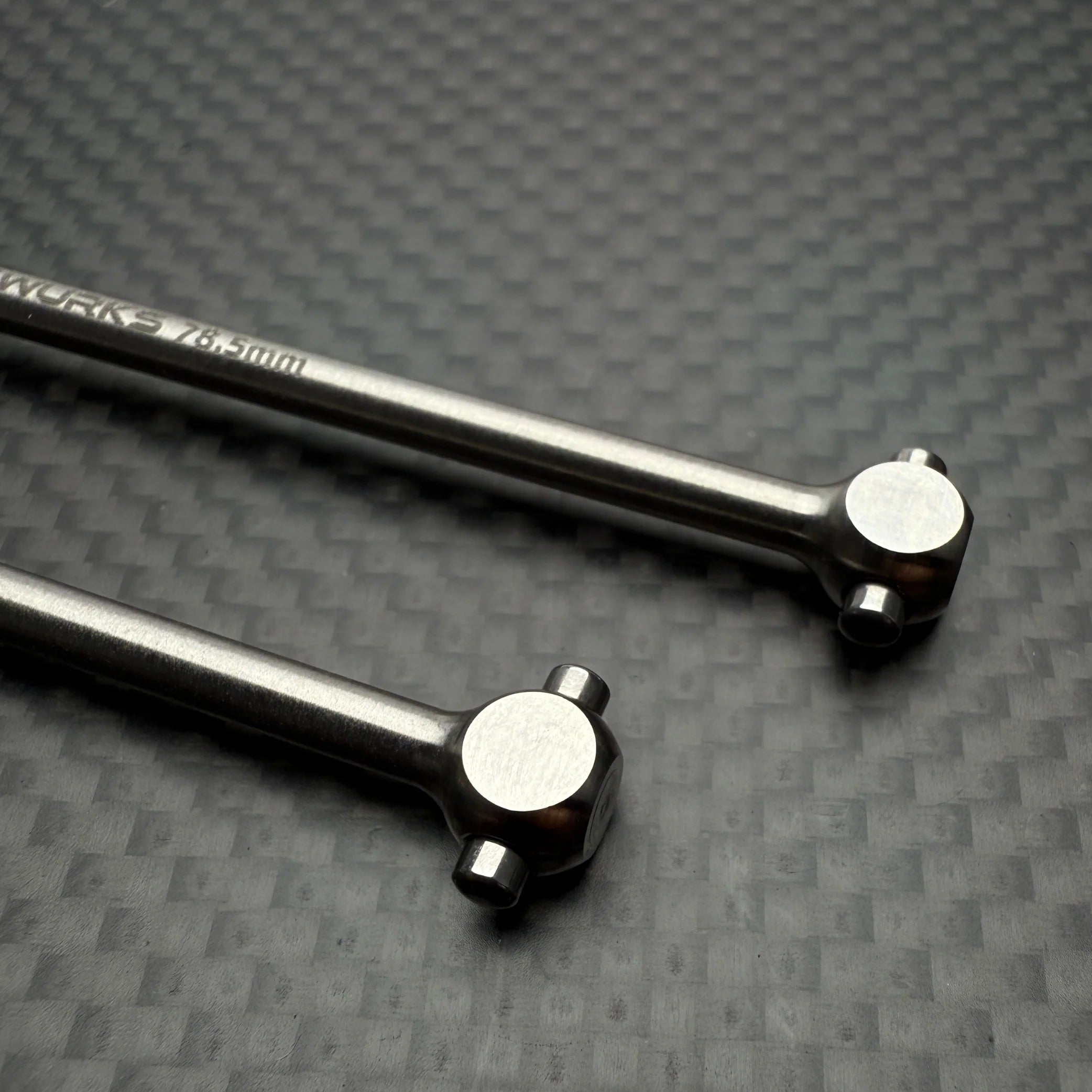 R1 Wurks 900205 Ultra-lightweight Titanium HD CVA Bones 78.5mm for B84