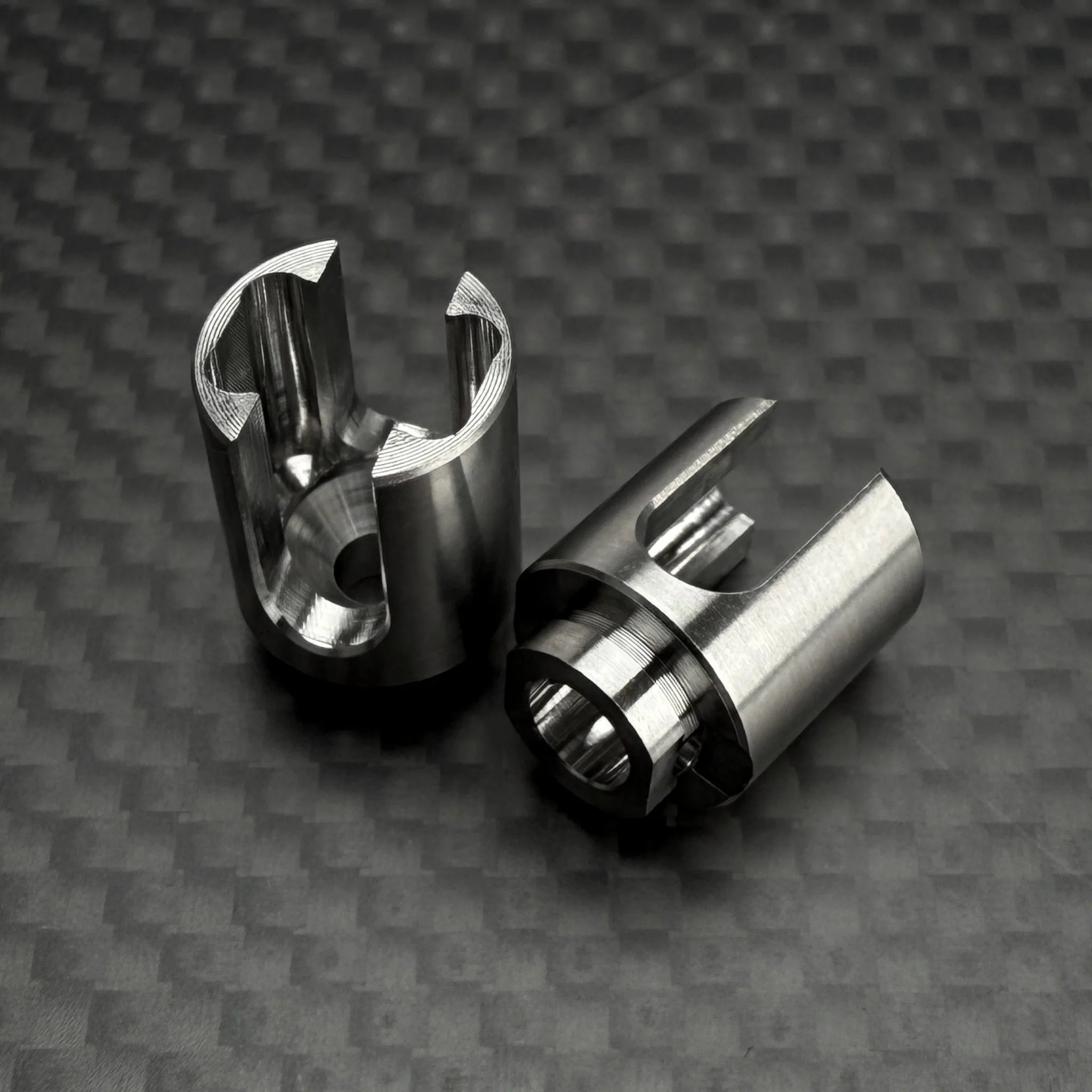 R1 Wurks 900247 Titanium IRJ Diff Outdrive Cups for Awesomatix A800R + FXR