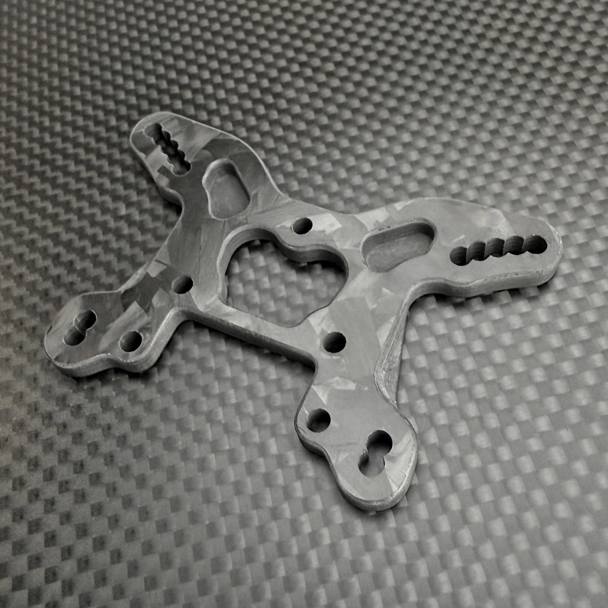 R1 Wurks 900264 Front -2mm Carbon Fiber Shock Tower for CAT PB