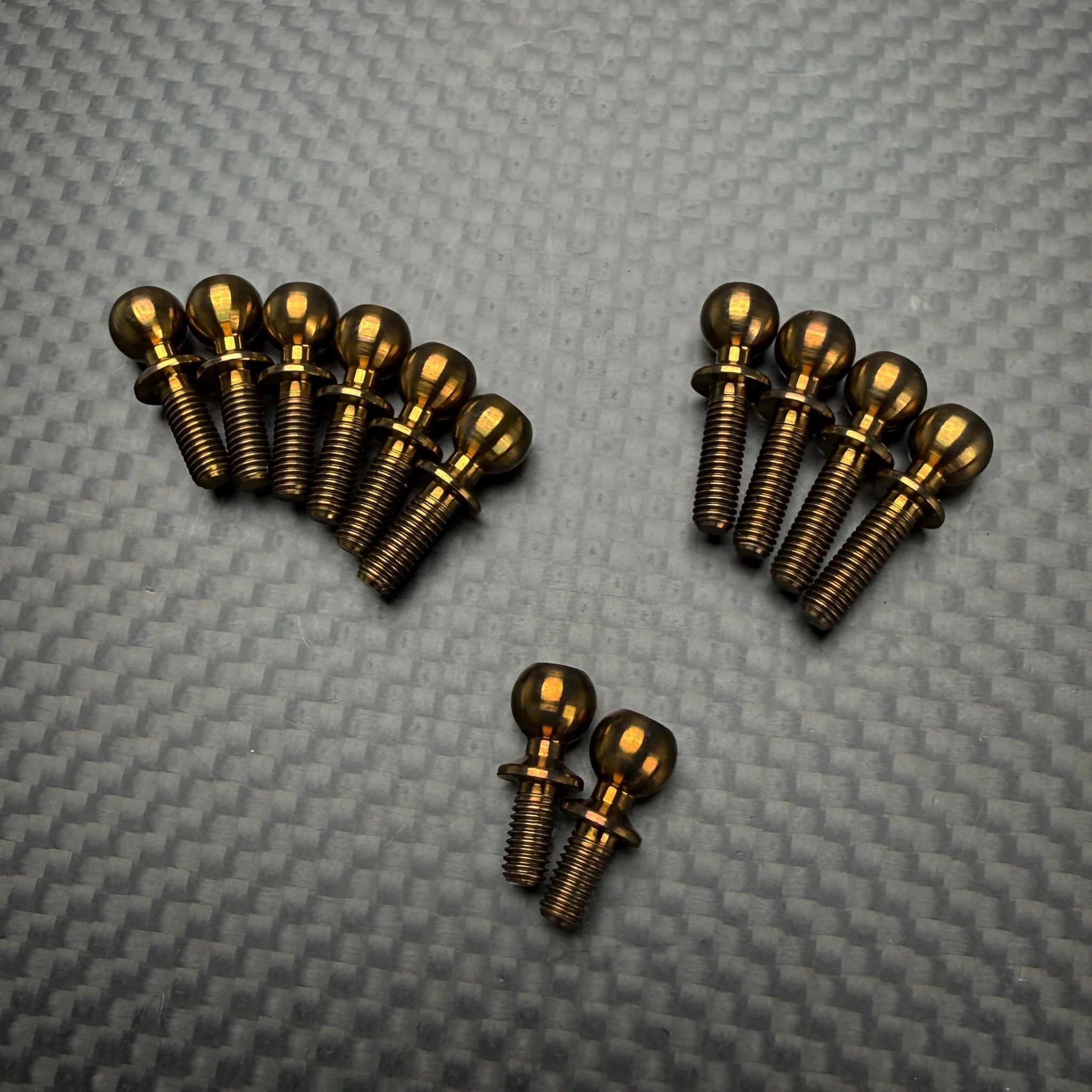 R1 Wurks 900305 Turnbuckle Ball Stud Set for T7 / SC7, Titanium, 12pcs