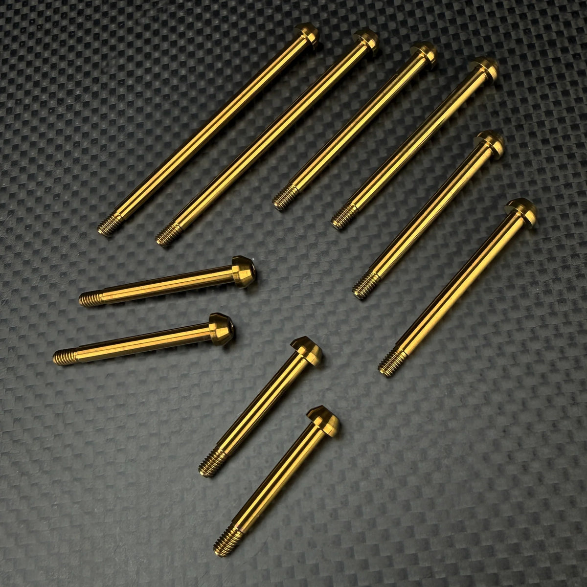 R1 Wurks 900328 Titanium Hinge Pin Set for RC10®