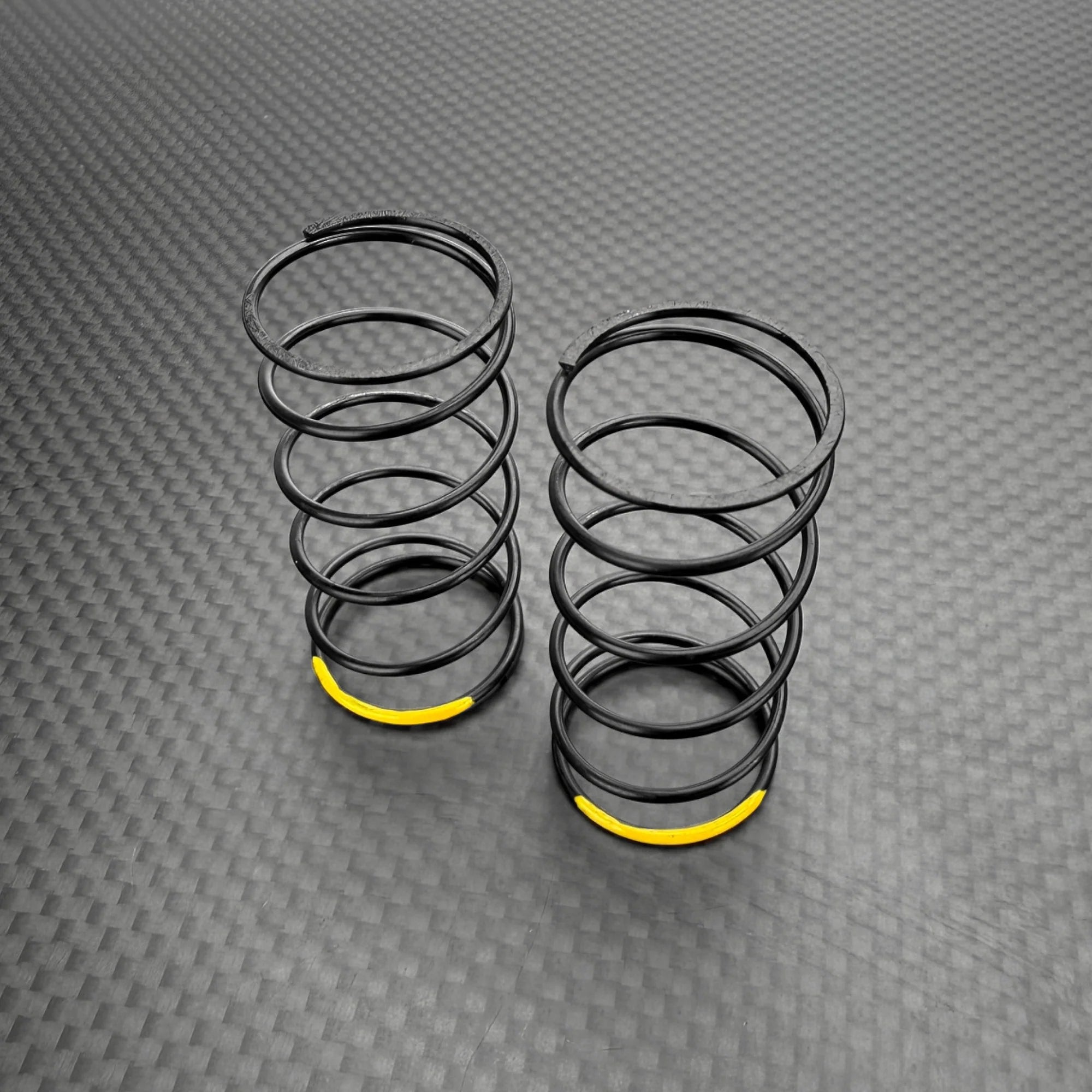 R1 Wurks R1B 13mm Front Spring [L42mm]