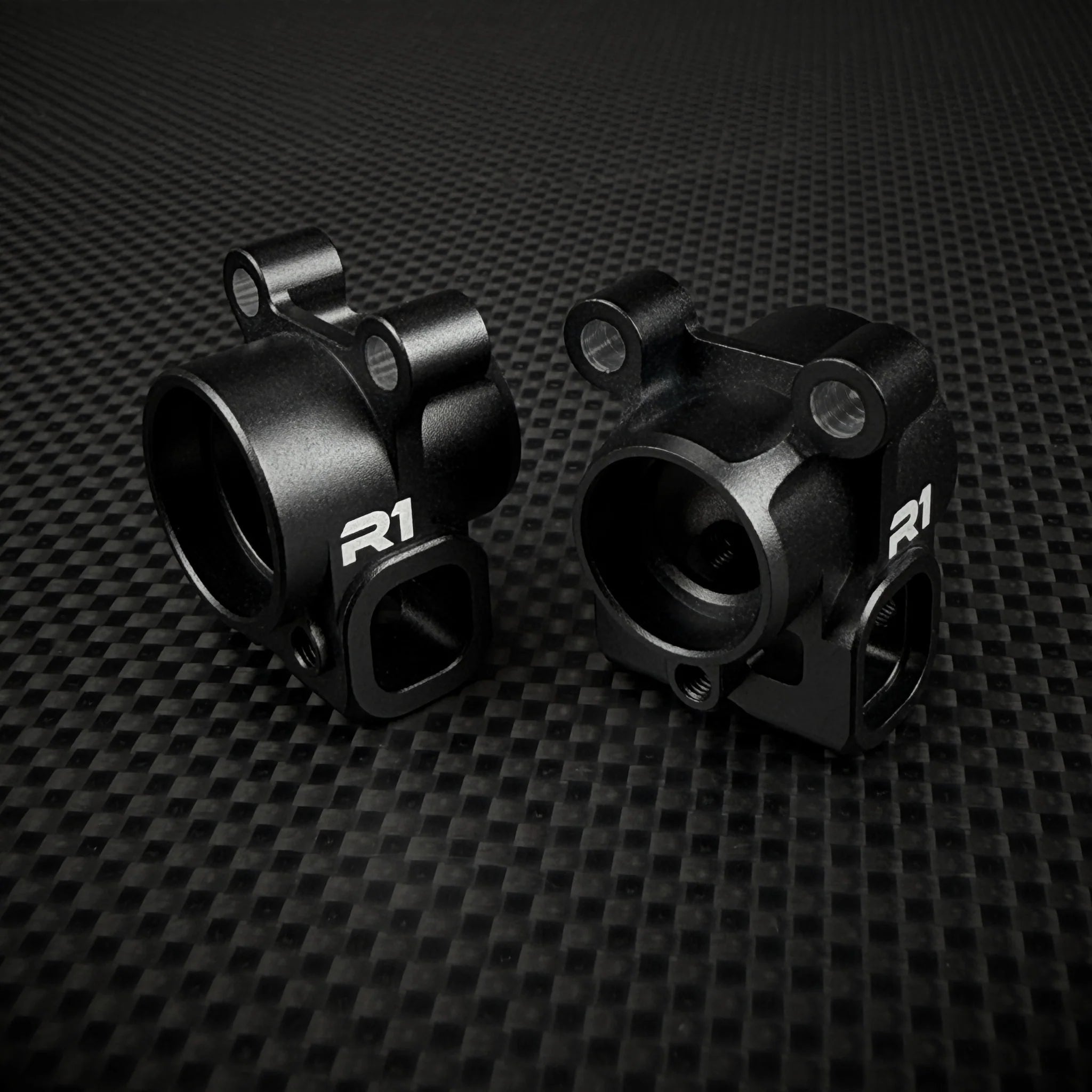 R1 Wurks R1B Aluminum Rear Hub Set
