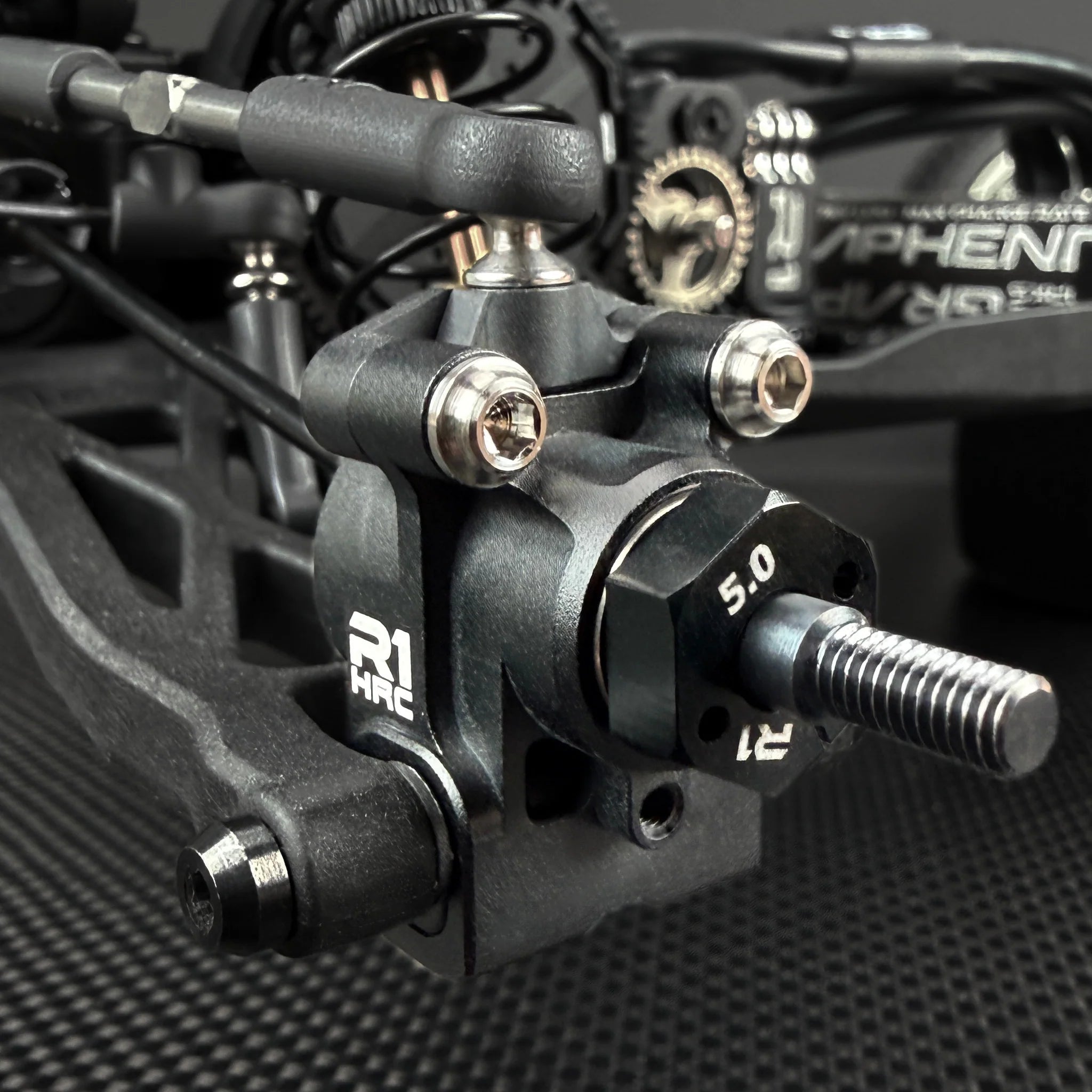 R1 Wurks R1B Aluminum Rear Hub Set